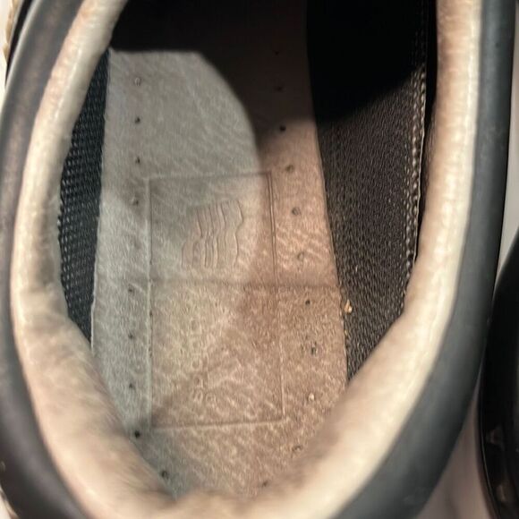 Adidas Golf Shoes. Sz 10 - Picture 7 of 10